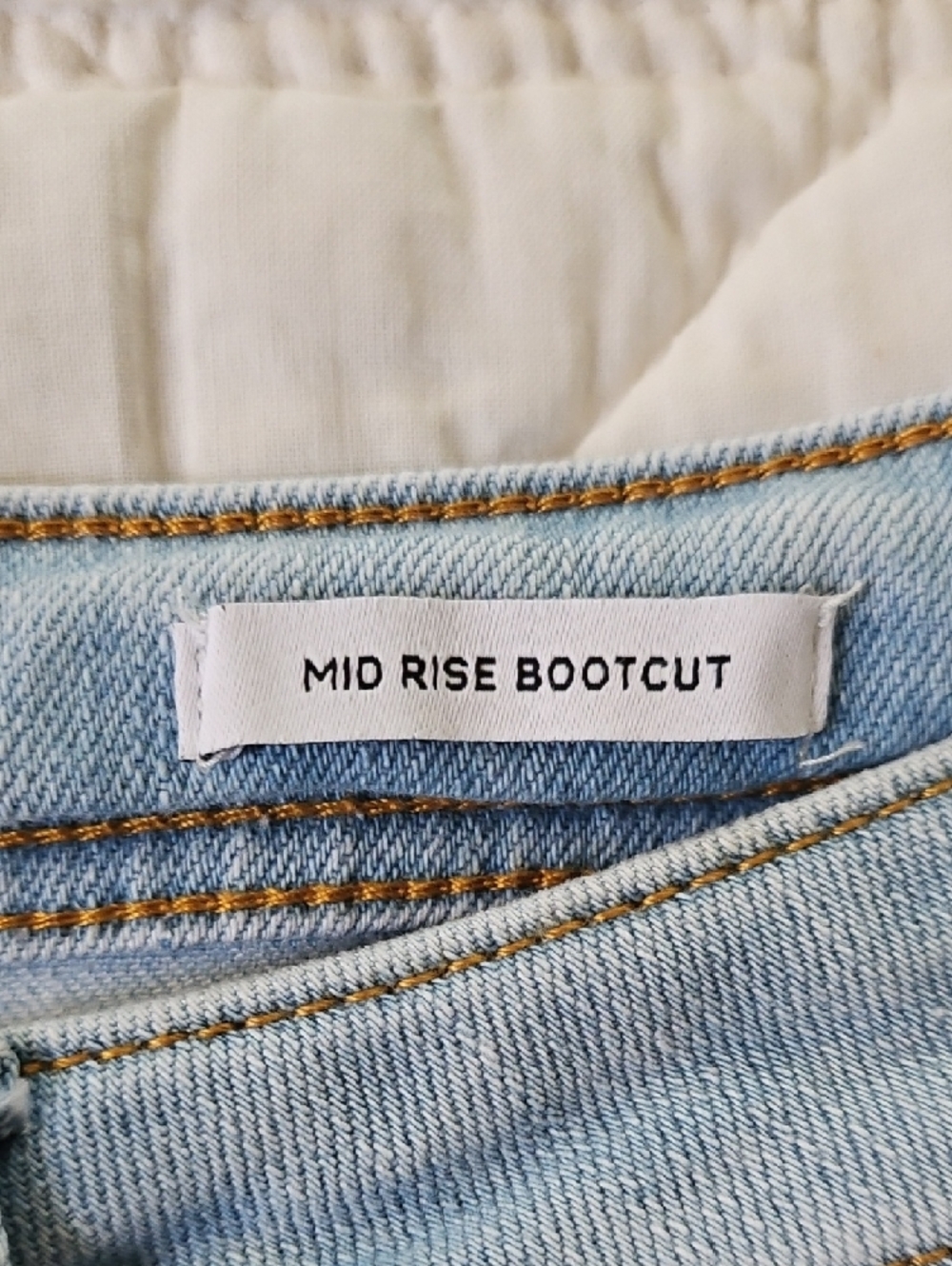 Forever 21 Sky Blue Tall Mid-Rise Bootcut Jeans w/ Floral Embroidery- Size 29 - Picture 11 of 11